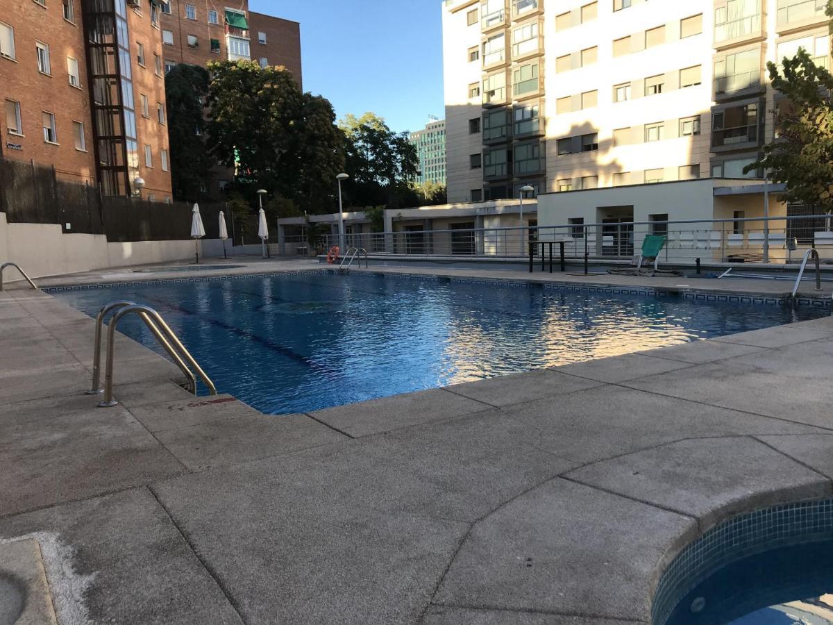 Super Deluxe Villa With Free Parking Madrid Center Exteriör bild